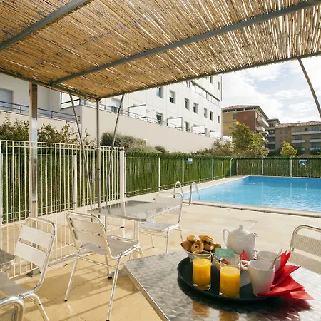 מלון דירות Residhome Occitania 3*