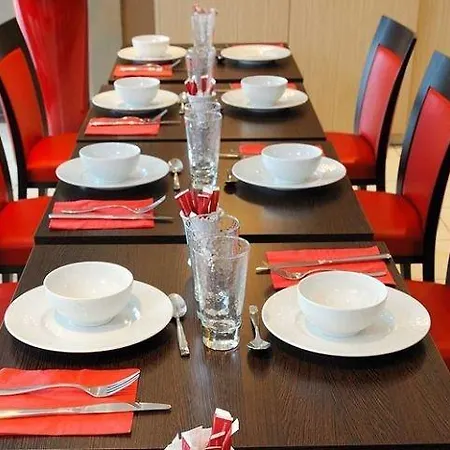 Residhome Occitania 3* טולוז