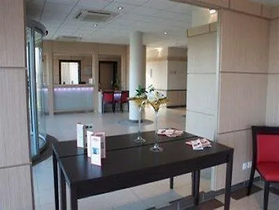 Residhome Occitania 3* تولوز