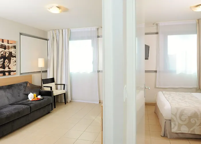 Aparthotel Residhome Occitania 3*