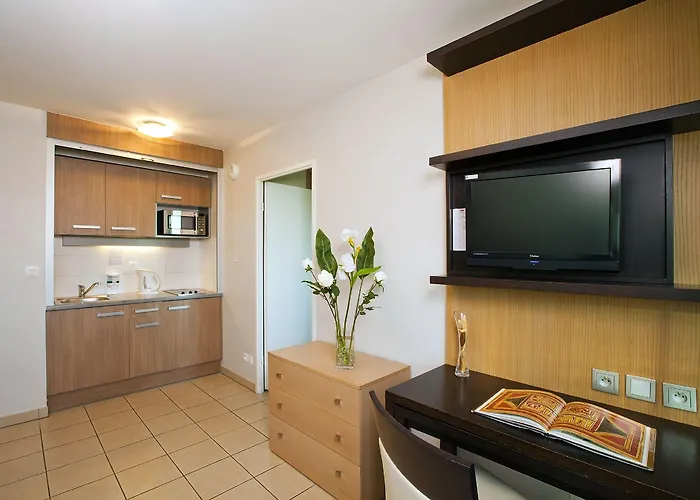 Residhome Occitania 3*