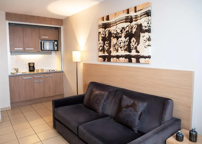 Apartahotel Residhome Occitania 3*