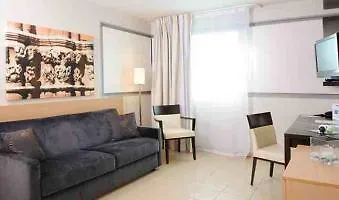 Residhome Occitania Apartahotel 3*
