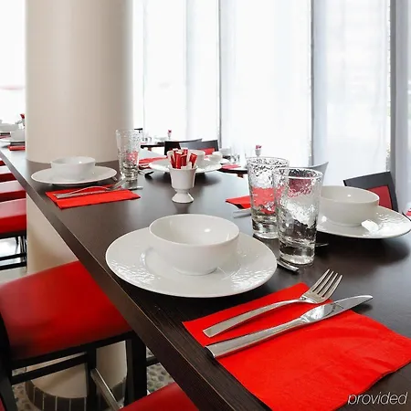 Apart-hotel Residhome Occitania